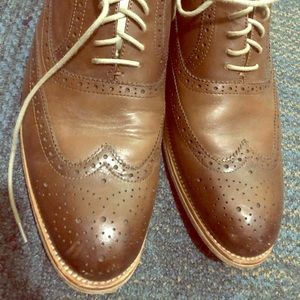 Warfield and Grant Brown dress shoes Wingtip 11.5